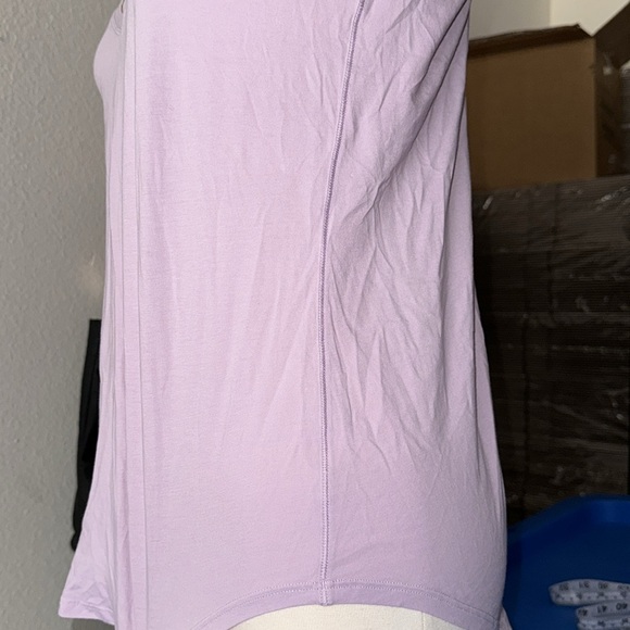 Lululemon Love Tee Short Sleeve V-Neck T-Shirt light Purple size 6 - Picture 12 of 13